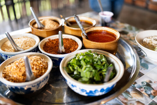 Seasonings for Pad Thai.