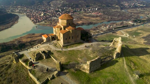 Djvari Monastery overlooking the confluence of the Aragvi and Mtkvari rivers. Georgia