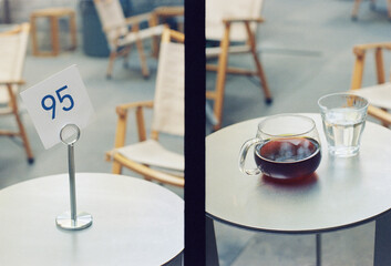 The coffee and license plates in the coffee shop

