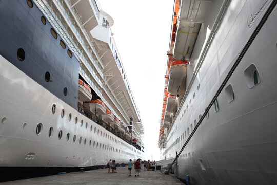 Cruisers moored at the docks