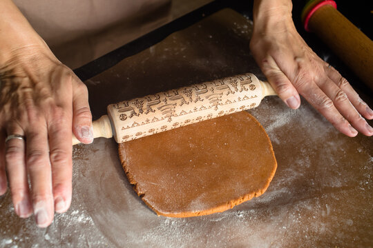Rolling out the gingerbread dough 