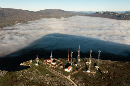 Telecommunication antenna site on a mountaintop