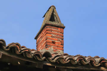 Fireplace ancient characteristic farmhouse brick detail