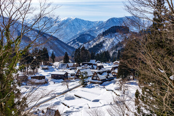 世界遺産　五箇山・相倉合掌造り集落の雪景色
