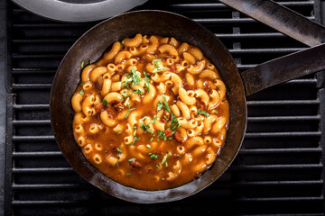 Homestyle Favorite: Scrumptious 4K Ultra HD View of Chili Macaroni in Steel Pan