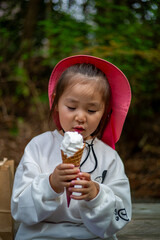 child eating icecream