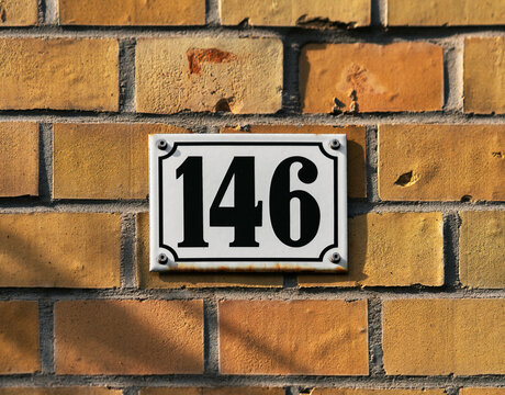 Hausnummer 146