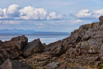 Fototapeta na wymiar rocky coast of the sea in Heysham