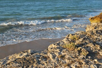 El agua,el mar como elemento comunicante en nuestro ambiente.