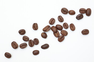 Naklejka premium coffee beans on white background
