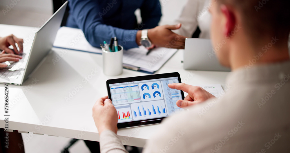 Poster Predictive Business Analytics On Tablet Computer