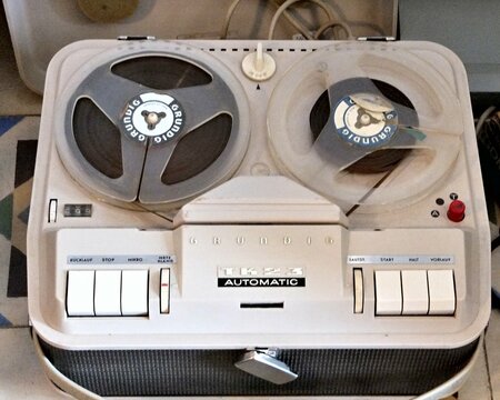 Old Grundig tape recorder from the 60s