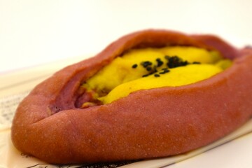 サツマイモのパン
