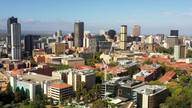 University campus in Adelaide city capital of South Australia – aerial flying 4k.
