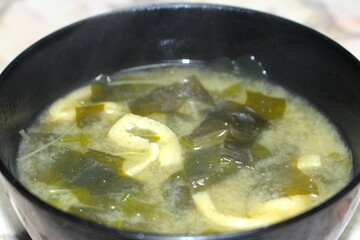 ワカメの味噌汁