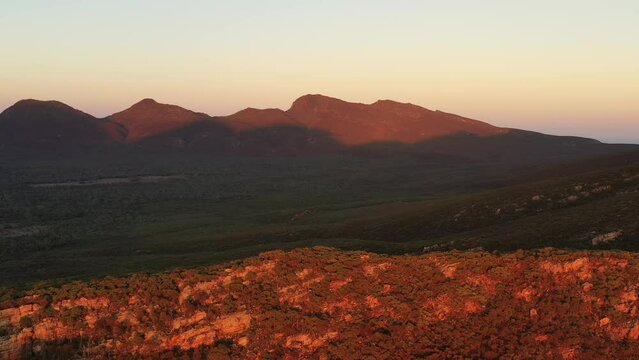 Wilpena Pound scenic rock formation at sunrise- IKARA Flinders Ranges park 4k.
