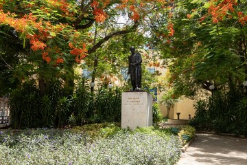 Simon Bolivar statue under tree in Havana, Cuba