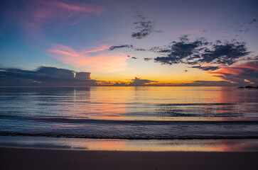 Obraz premium Evening sea, beautiful sky