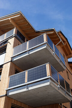 balcony_solar