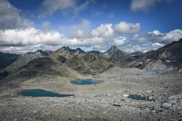 Lakes and mountains