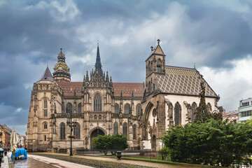 Fototapeta na wymiar St Elisabeth Cathedral, Kosice, Slovakia