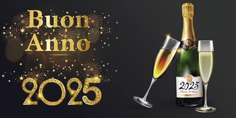 biglietto o striscione per augurare un felice anno nuovo 2025 in oro con glitter tutt'intorno su sfondo nero sfumato e a lato una bottiglia di alcol frizzante e due flute - obrazy, fototapety, plakaty