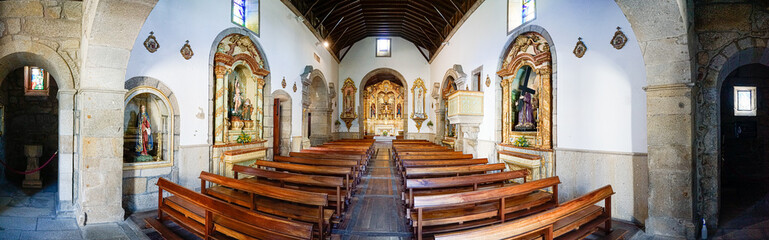 Fototapeta na wymiar Interior of the church of Santa Eulalia in Fafe- Portugal.