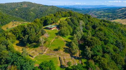 Obraz premium Dacian Fortress Costesti in Orastie mountains in Romania