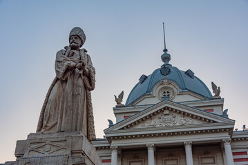 Obraz premium Sunrise at the Coltea Clinical Hospital in Bucharest, Romania