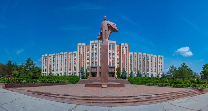 Lenin statue in front of the Transnistrian Government in Tiraspol, Moldova