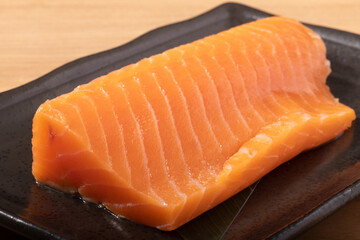 ［チリ産］生食用　トラウトサーモン　柵　（養殖）