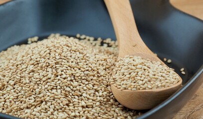 신선한 유기농 참깨, 음식재료, 숟가락
