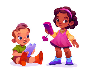 Obraz premium Kid play on phone. Child using smartphone for game. Boy addict with mobile device. Happy girl watching social media online on cellphone clipart set. Isolated gamer character with electronic tablet