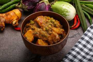 Indian traditional cuisine Aloo mutter