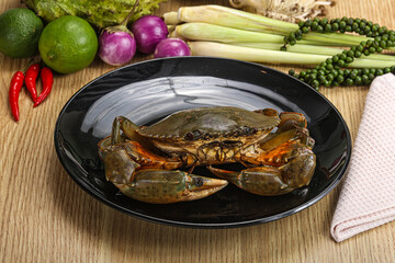 Delicous fresh raw uncooked crab