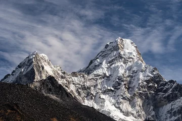 Rollo Ama Dablam Dramatic view of the Ama Dablam peak near Namche Bazaar in the Himalaya in Nepal in winter