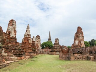 Fototapeta na wymiar Beautiful shot of historic temples in the Ayutthaya Historical Park in Thailand.