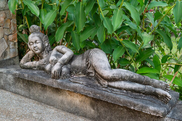 Decorative figure woman, decorative figure, garden figure, Asian statue