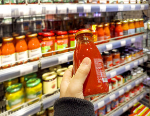 supermarket shelves, blurred background, empty store