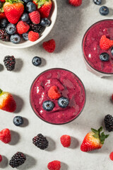 Healthy Refreshing Mixed Berry Breakfast Smoothie - 779822629