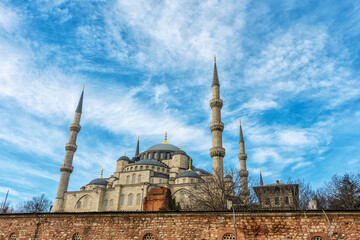 Fototapeta na wymiar View of Blue Mosque or Sultanahmet Mosque in Istanbul, Turkey.
