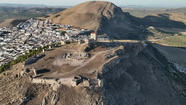 el castillo de la estrella en el municipio de Teba visto desde un dron al atardecer, Andaluc&iacute;a