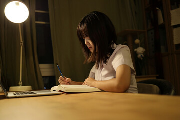 Thai university student uniform