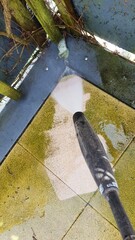 clean the paving slabs with water power