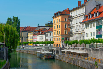 Obraz premium Riverside of Ljubljanica river in Ljubljana, Slovenia