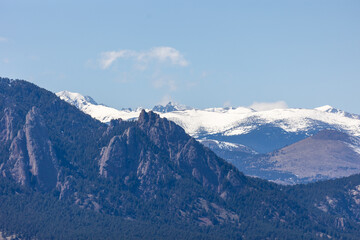 Fototapeta na wymiar Boulder Flatirons Spring, Snow on Green Mountain