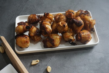 Stir-fried squid mouth with butter