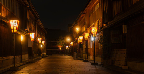 金沢のひがし茶屋街のパノラマ夜景