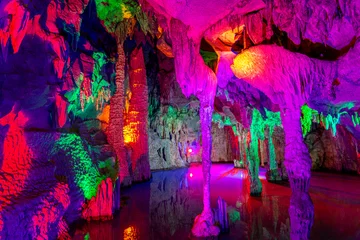 Photo sur Plexiglas Guilin Underground lake in Silver Caves in Guilin, China.