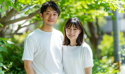 Obraz premium 新緑と男女